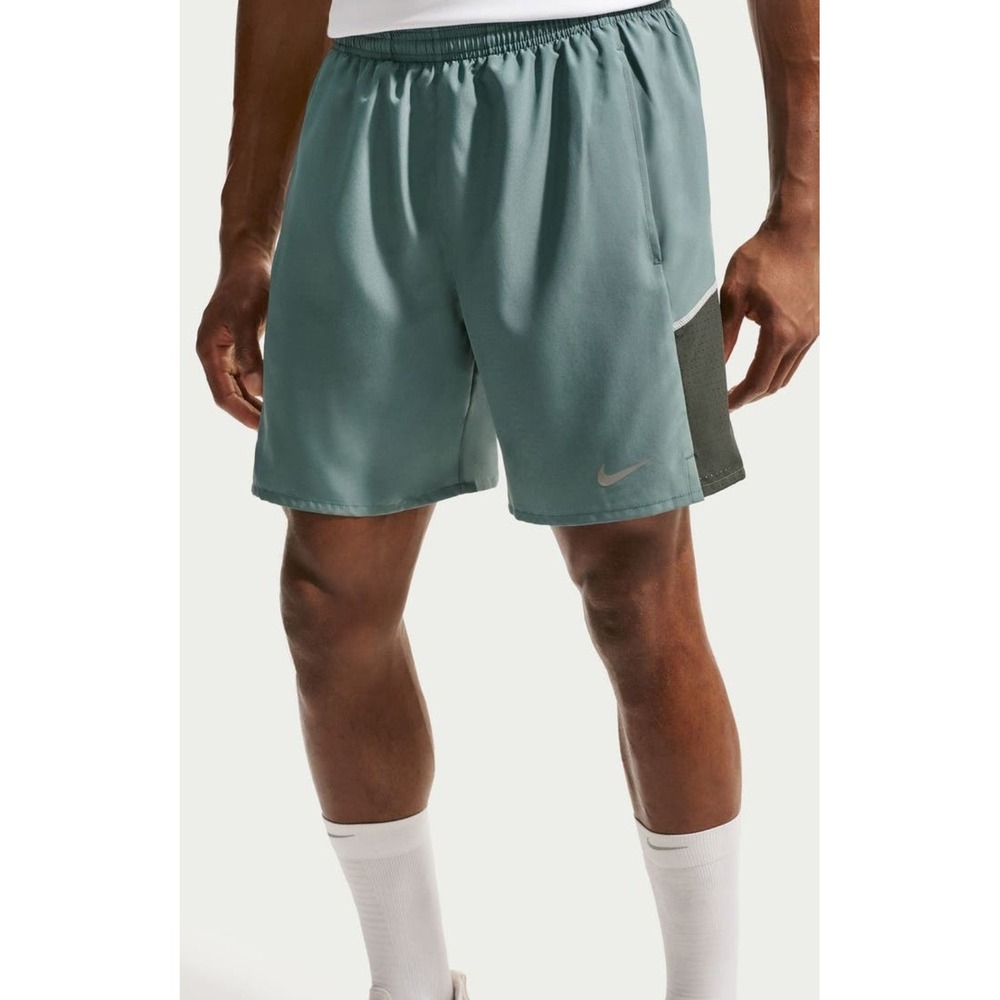 Nike Challenger Dri-FIT 7" Running Shorts Mens 2XL Teal Green Blue CZ9066-409
